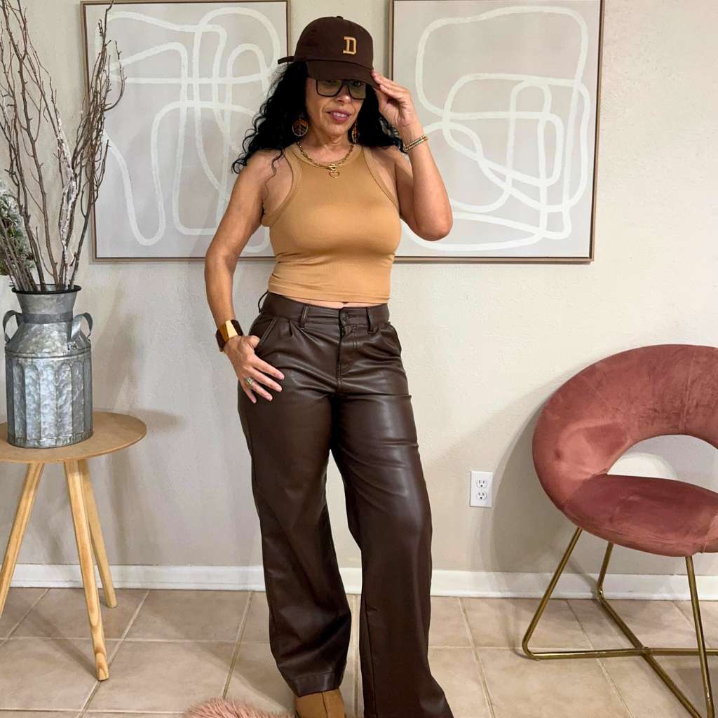 OOTD Leather Chic Cool: Hat Vibes!