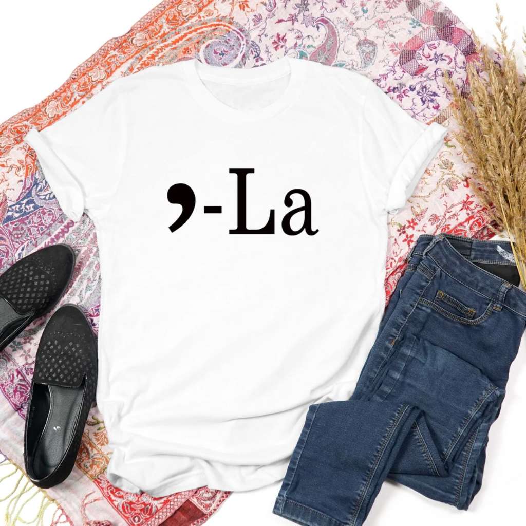 Comma La Oversized T-shirt - Kamala Tshirt