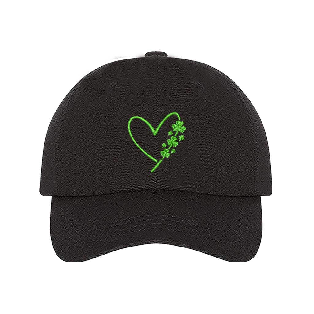 Black baseball hat with an embroidered heart and clovers on the side, offering a stylish and festive look for St. Patrick’s Day and everyday wear - DSY Lifestyle