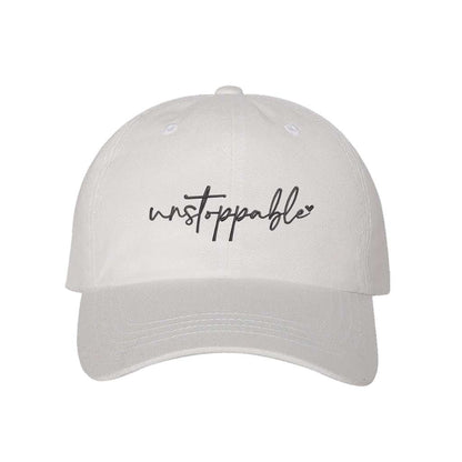 White baseball hat embroidered with the phrase unstoppable-DSY Lifestyle