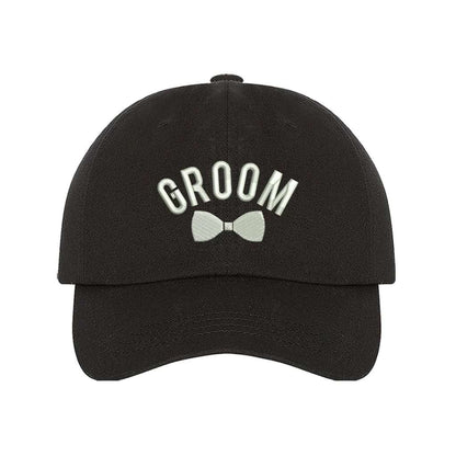 Black stylish embroidered baseball hat featuring the word Groom with a bow design, perfect for grooms celebrating their wedding journey in a trendy way - DSY Lifestyle